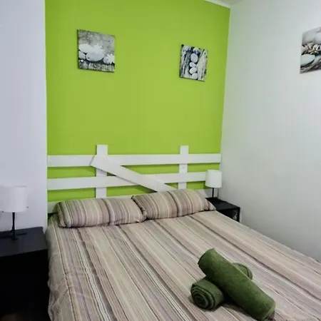 Amarilla Rock Apartment *